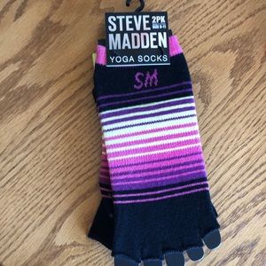 Yoga socks Steve Madden two pair NWT Yoga wear